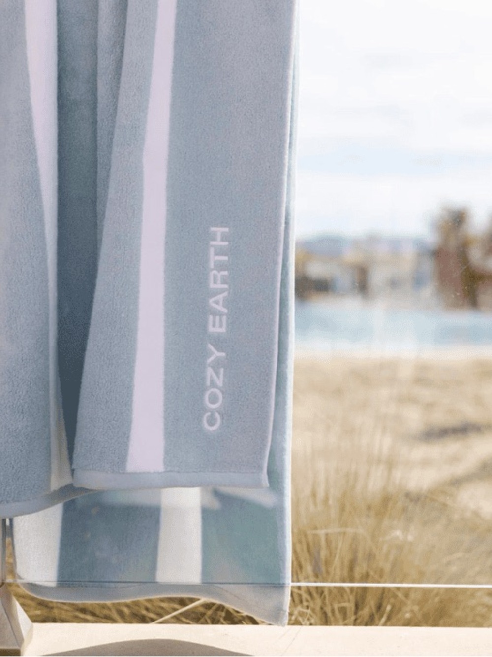 COZY EARTH Breeze Classic Stripe Resort 40” X 70” Towel